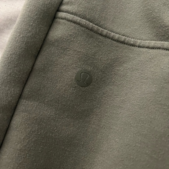 Lululemon Joggers Size L - Picture 3 of 5